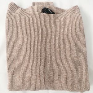 Long sleeve knit shirt